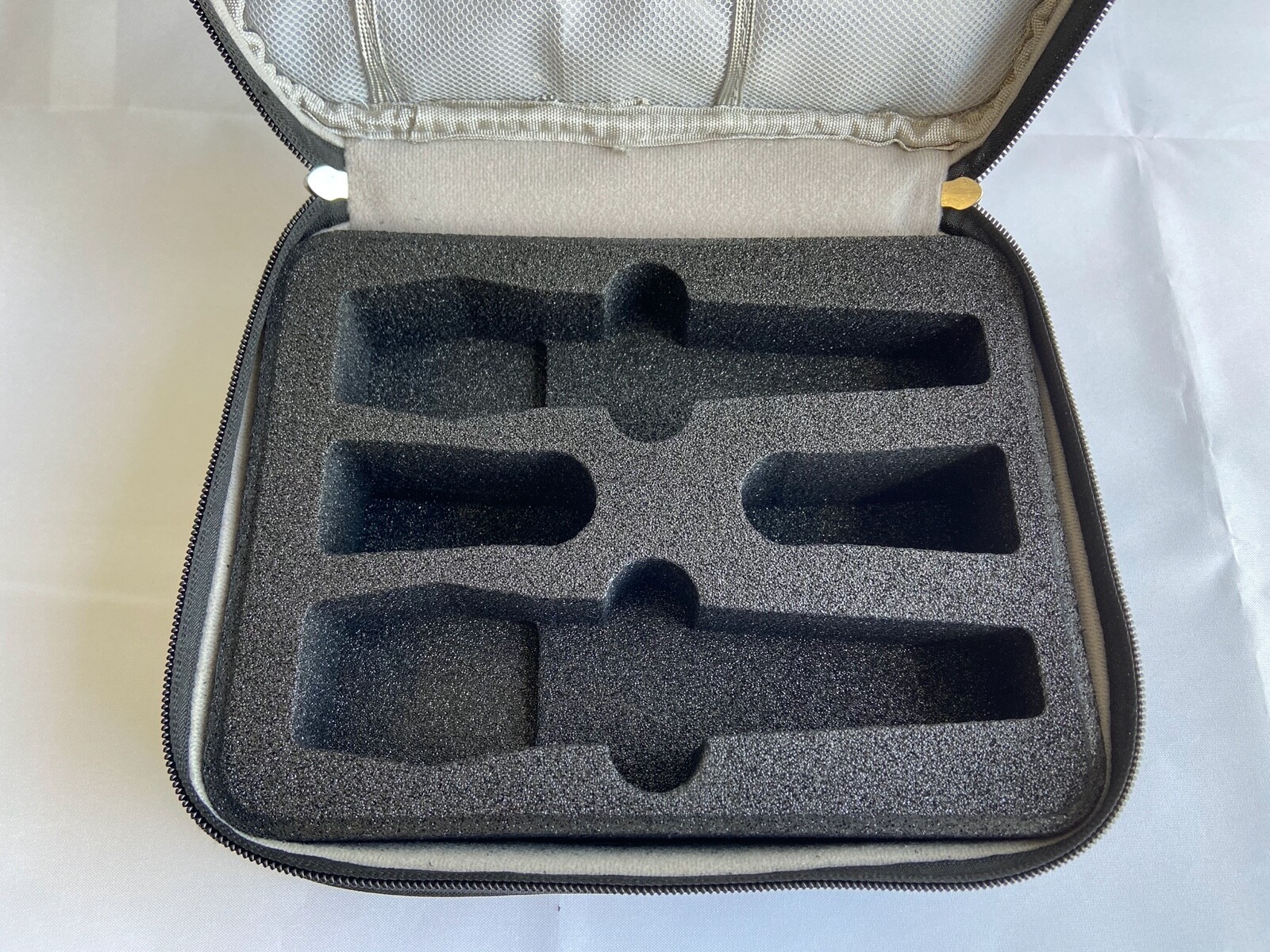 Tasche (Bag) Passen Für Sennheiser e935/e945/e840/e835/e825 Neu. B 5